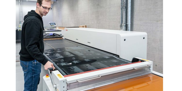 Köstlin helps packaging printers simplify production and enjoy consistent results with PureFlexo™ printing from Miraclon